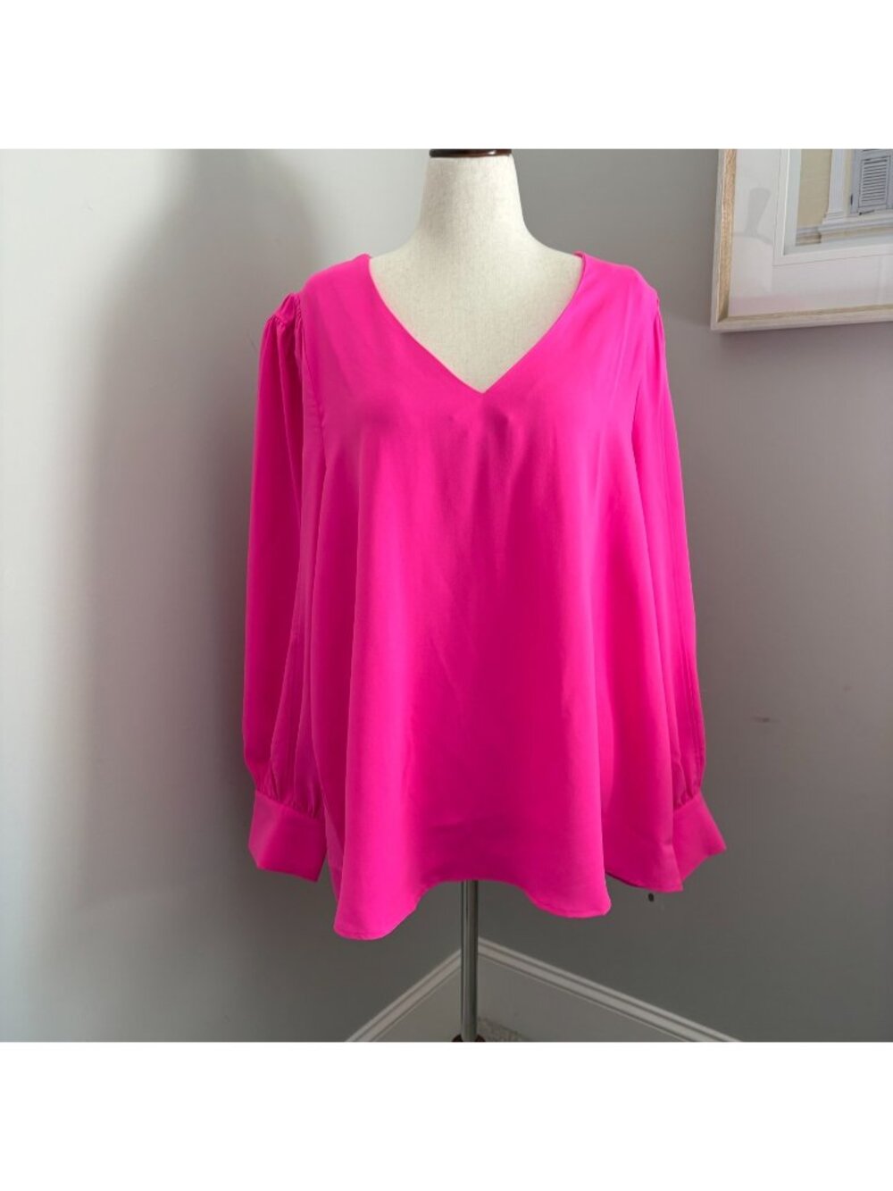 NWT Jodifl Size 3X Solid Color Long Peasant Sleeves Top in Hot Pink